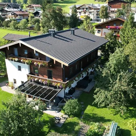 M&m Goepplerbauer Apartment Piesendorf